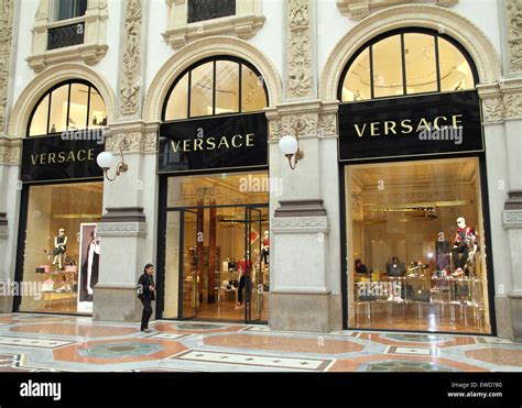 versace galleria|versace store hours.